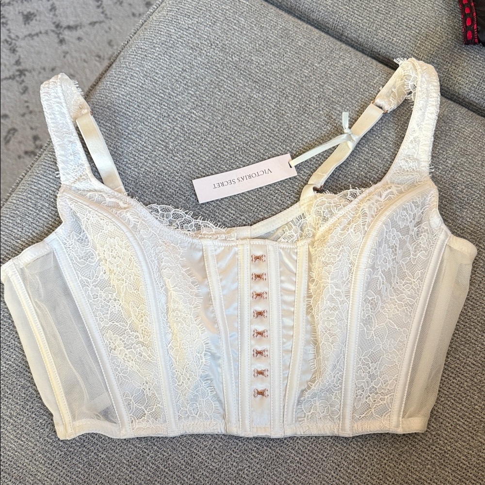 Victoria's Secret Ivory Lace Corset